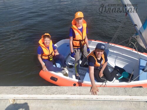 d9b5e487.ID Photo.055223